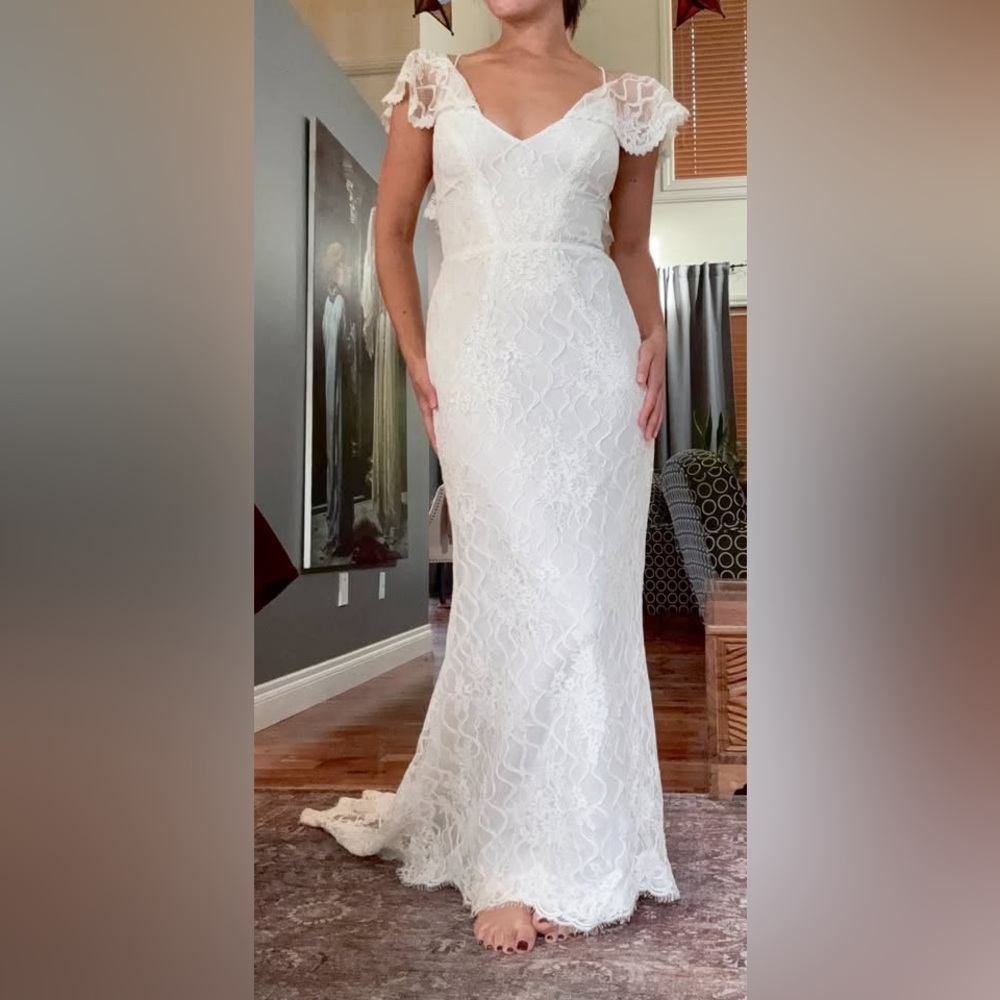 White Lace Wedding Dress